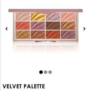 Ciatè— The Velvet Eyeshadow Palette